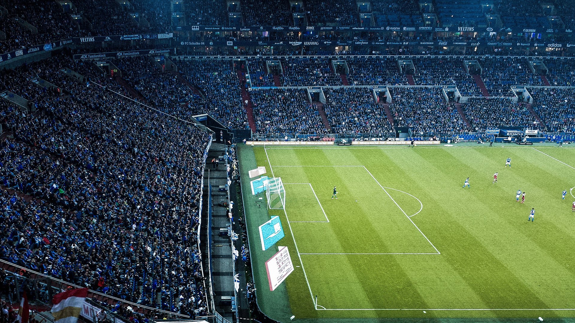 帕尔默进攻端无人可挡,法国对阵尤文战术博弈下的个人英雄主义