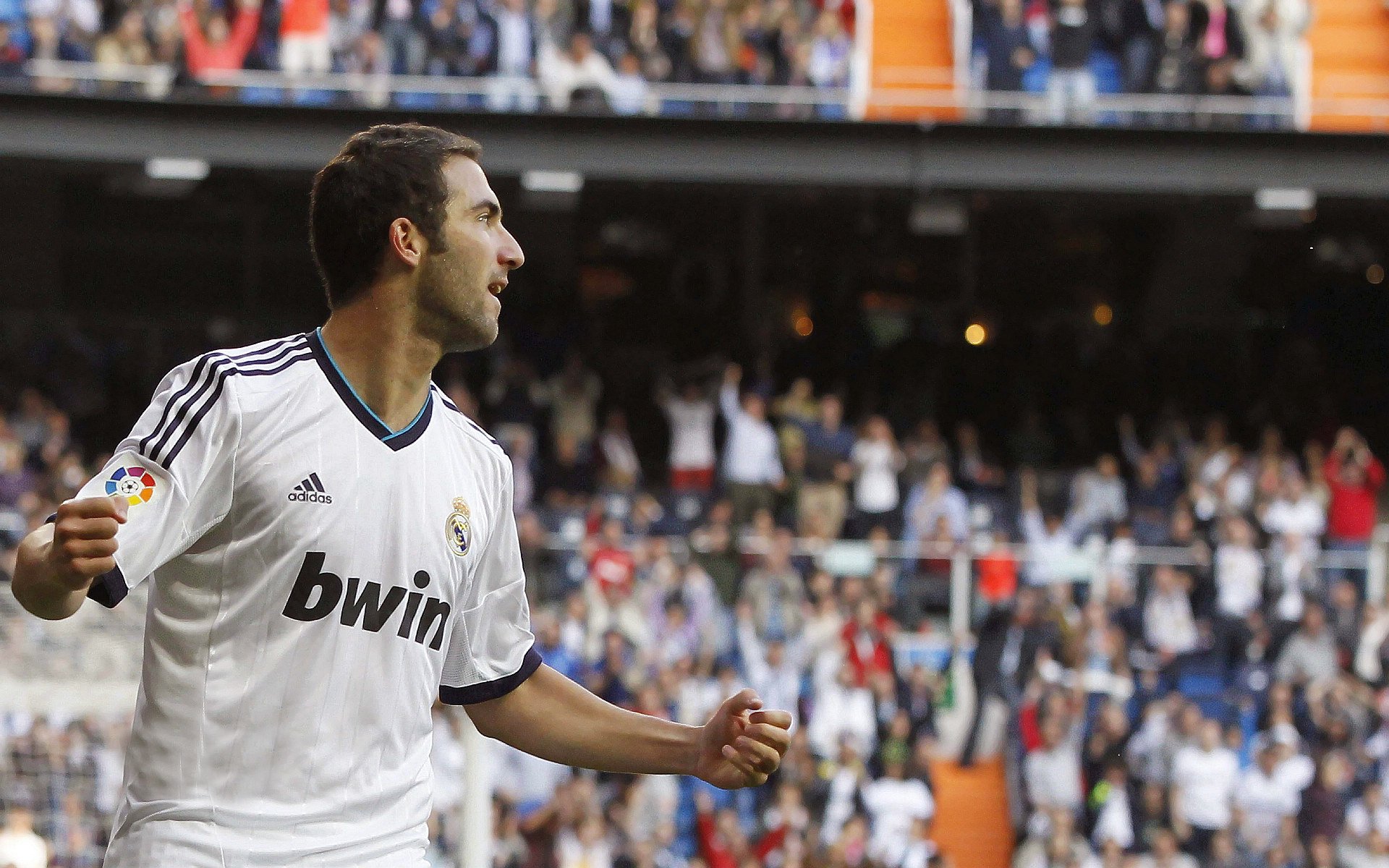 开云体育官网-卢卡库刷新纪录，挪威节奏掌控阿根廷，一场战术与数据的双重革命