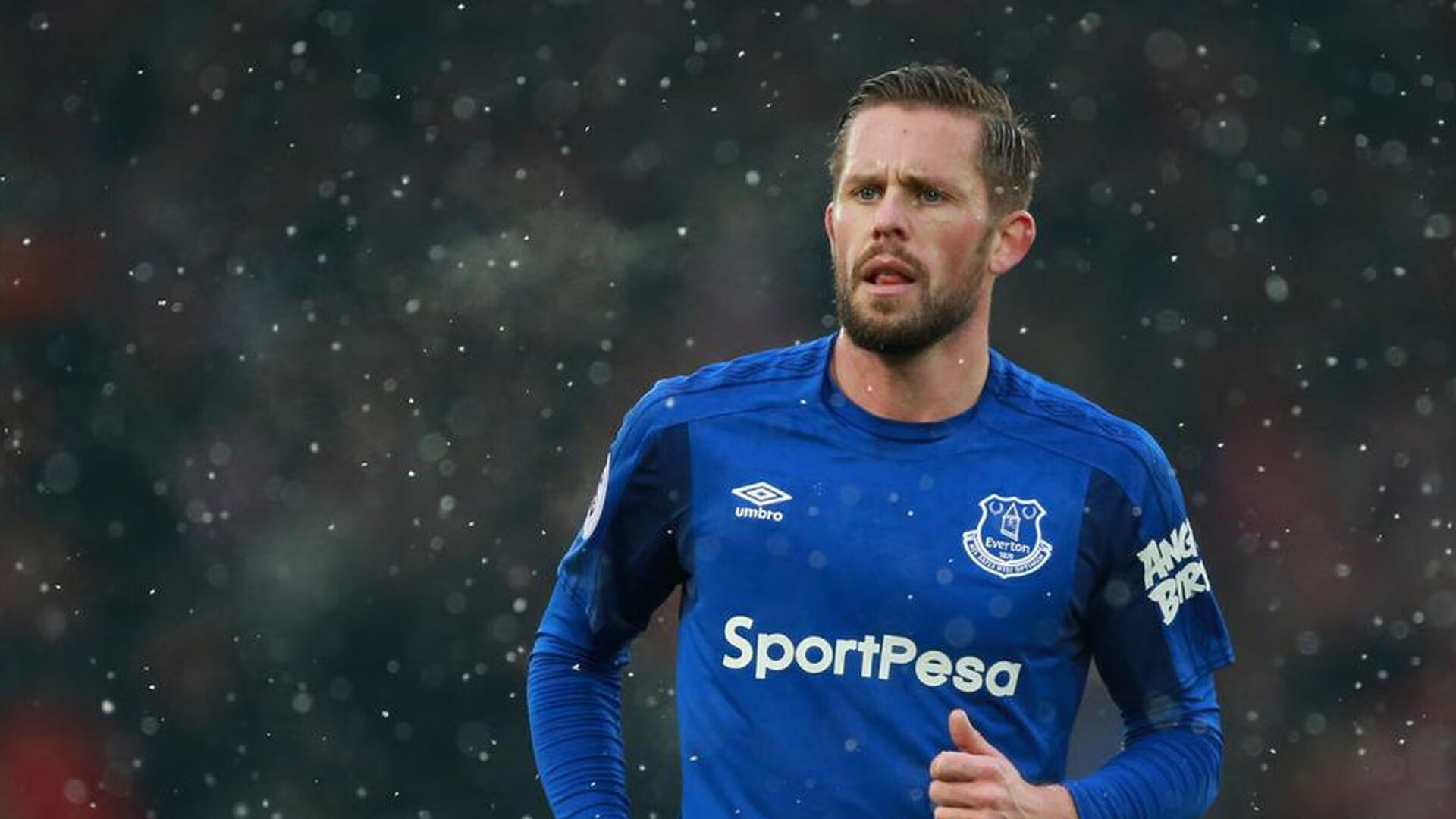 开云体育入口-斯通斯爆发，阿森纳式胜利，澳大利亚生死战的战术启示