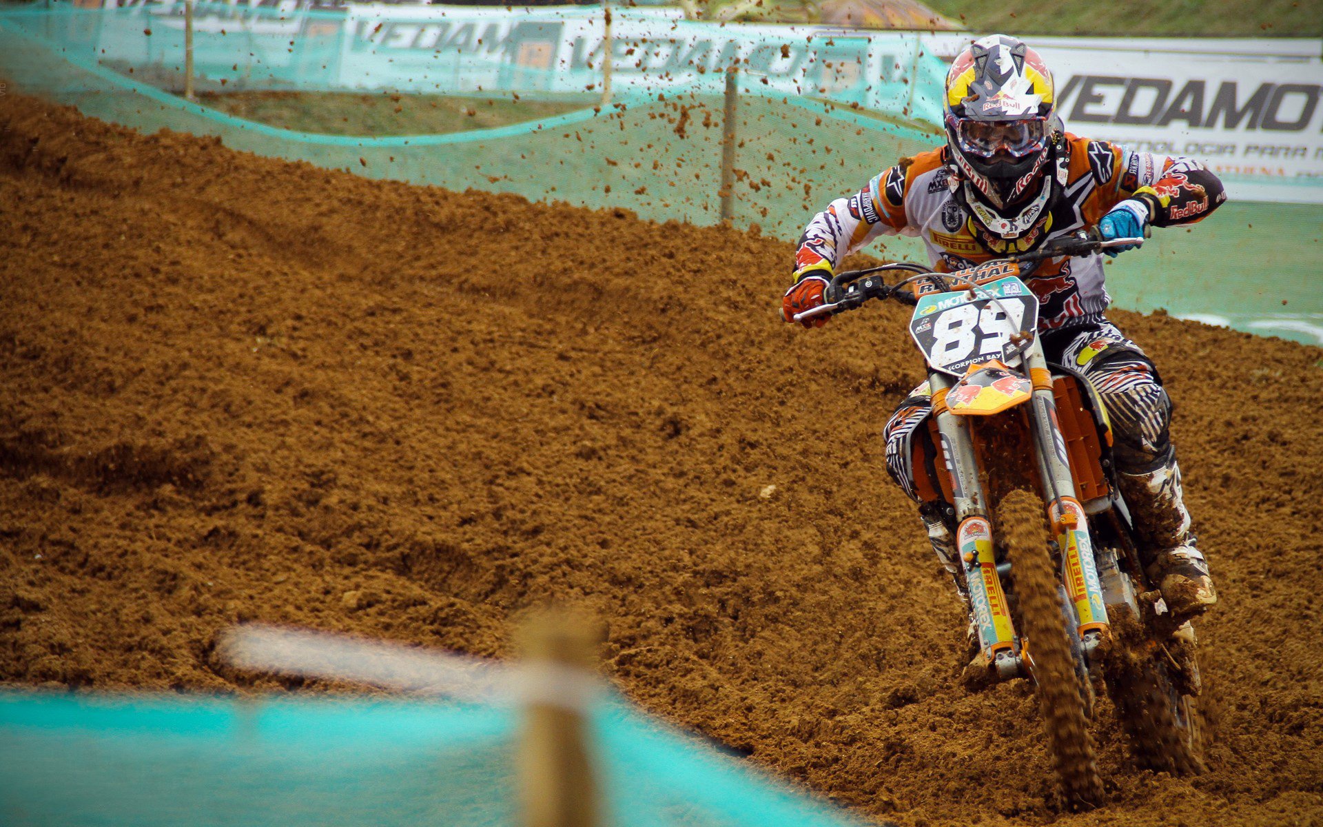 欧冠半决赛之夜,贝恩在焦点战证明自己